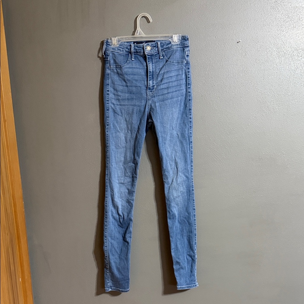 Hollister Women's Skinny Jeans in Classic Blue